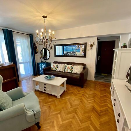 Old Town Apartment Constanta Exterior photo